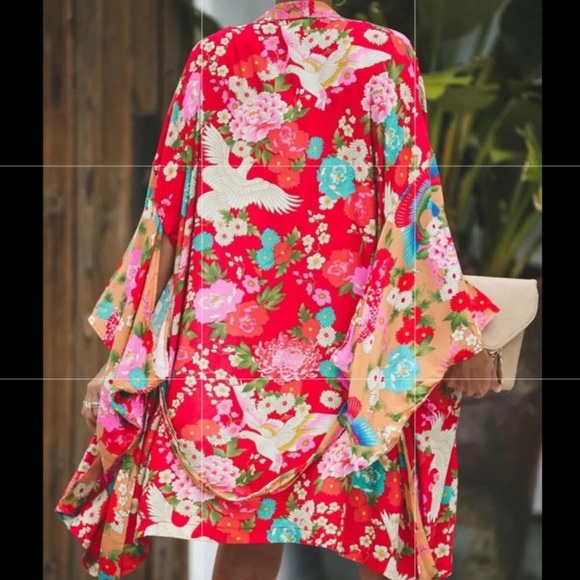 5⭐️Fave! Cherry Blossom Kimono Coverup - Picture 4 of 8